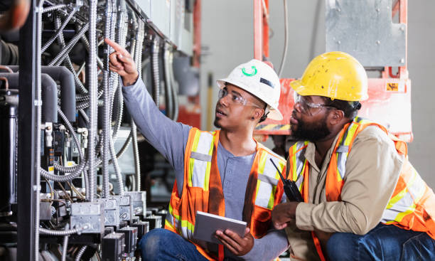 Best Local Electrician Companies  in Salix, PA